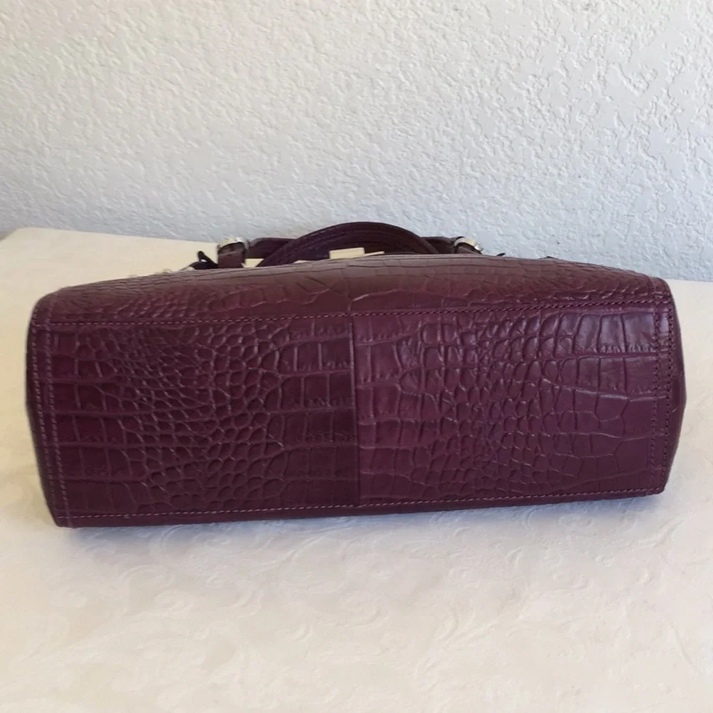 Kesslord croc embossed leather tote